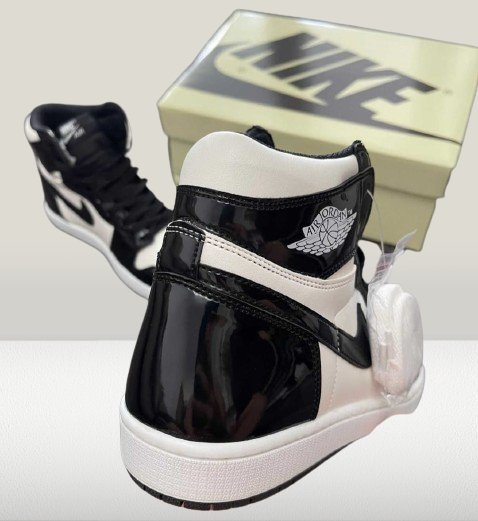 Heel view of Jordan-1 All star