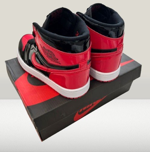 Side profile of Jordan 1 Patent-Bred shoes