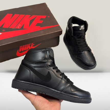 Jordan 1 Triple Black [40% Off]