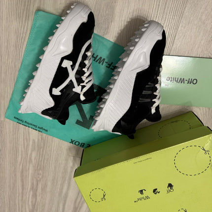 Off-White Odssy 1000 Black&White {New}