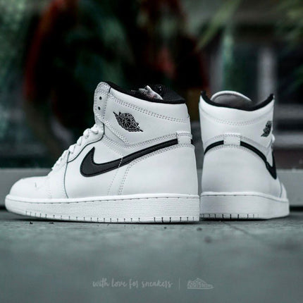 Jordan 1 Essentials [40% Off]