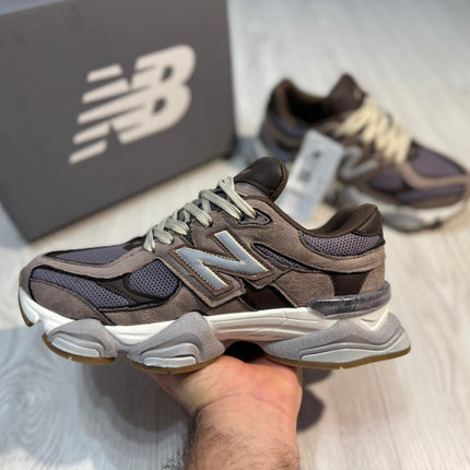 New Balance Sneakers 9060 Maro [NEW]