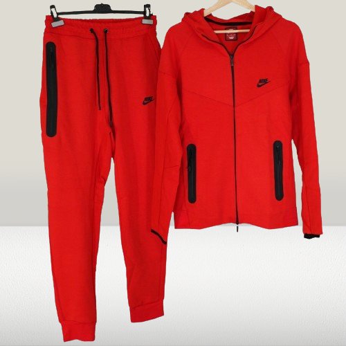 Compleu roșu Tech Fleece pentru antrenament