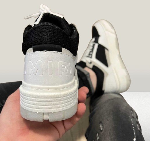Heel view of m1 shoes 