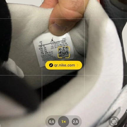 Jordan 4 Military Black Scanner 