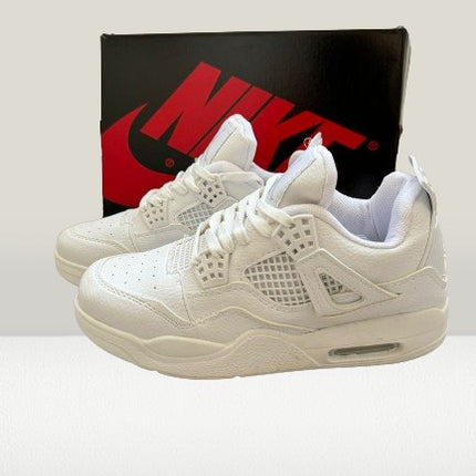 Jordan 4 White stylist outfit