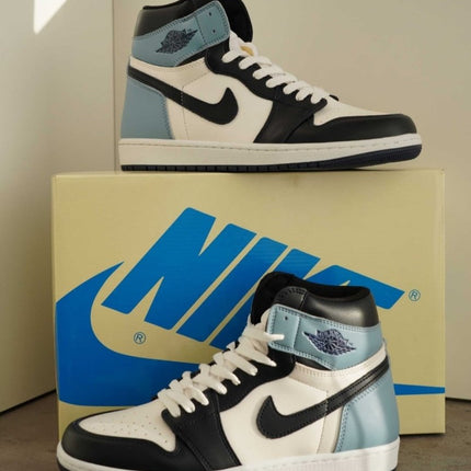 Studio view of Jordan 1 OBSIDIAN 