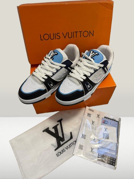  Top view of Louis Vuitton Sneakers  
