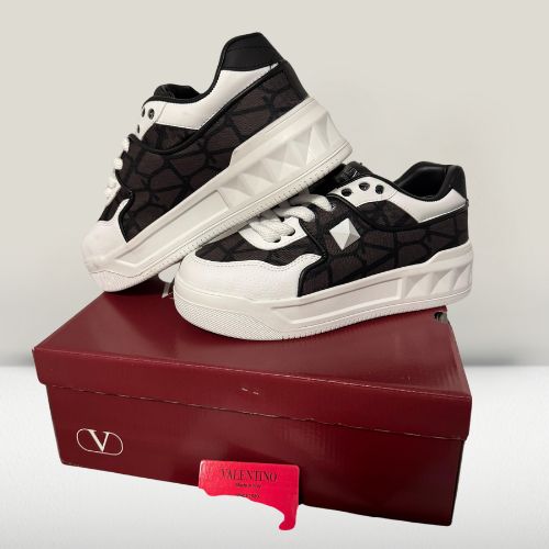 Valentino Garavanni Sneakers