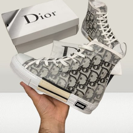 Dior B - 23 HIGH [LA REDUCERE] - ShoeResidenceadidas DIOR B23 HIGH Pantofi Dior B23, Adidași Dior B23, Teniși Dior B23, Sneakers Dior B23, Espadrile Dior B23, Sandale Dior B23, Botine Dior B23, Mocasini Dior B23, Papuci Dior B23, Ghete Dior B23, Pantofi casual Dior B23, Pantofi eleganți Dior B23, Pantofi de antrenament Dior B23, Pantofi de vară Dior B23, Încălțăminte Dior B23, Încălțăminte casual Dior B23, Încălțăminte elegantă Dior B23, dior romania, dior b23 de vanzare, dior b23 high, dior b23