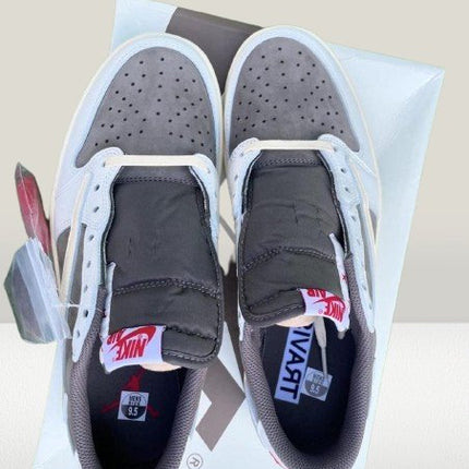 Dunks Travis Reverse - Mocha [LICHIDARE STOC] - ShoeResidenceNike Air Jordan 1 Low Travis Scott Retro Mocha Reverse Maro Dark adidasi tenesi vanzare Romania reps pandabuy hagobuy replica Travis CactusAdidași Dunks Travis Reverse - Mocha, Adidași Travis Scott Reverse - Mocha, Adidași Dunks Reverse - Mocha, Sneakers Dunks Travis Reverse - Mocha, Teniși Dunks Travis Reverse - Mocha, Încălțăminte Dunks Travis Reverse - Mocha, Pantofi sport Dunks Travis Reverse - Mocha, Adidași Nike Dunks Travis Reve