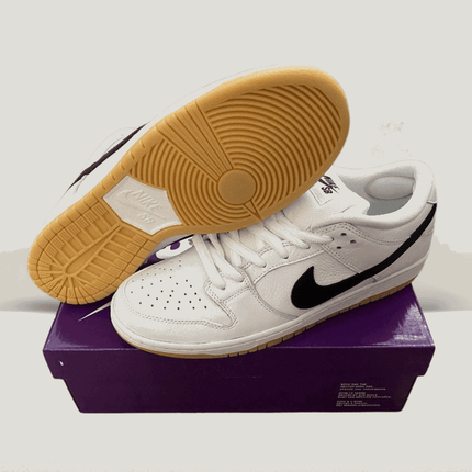 Nike SB Dunk Low "White Gum" [60% OFF - NEW] - ShoeResidenceNike SB Dunk Low "White Gum" [60% OFF - NEW]Sneaker442025 arrivals shoes350 ediție limitată exclusiv îmbrăcăminte bărbați adidași350 emblematic v2 nouă lansare original4
